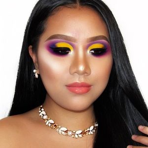 Meet your Posher, Ellaine